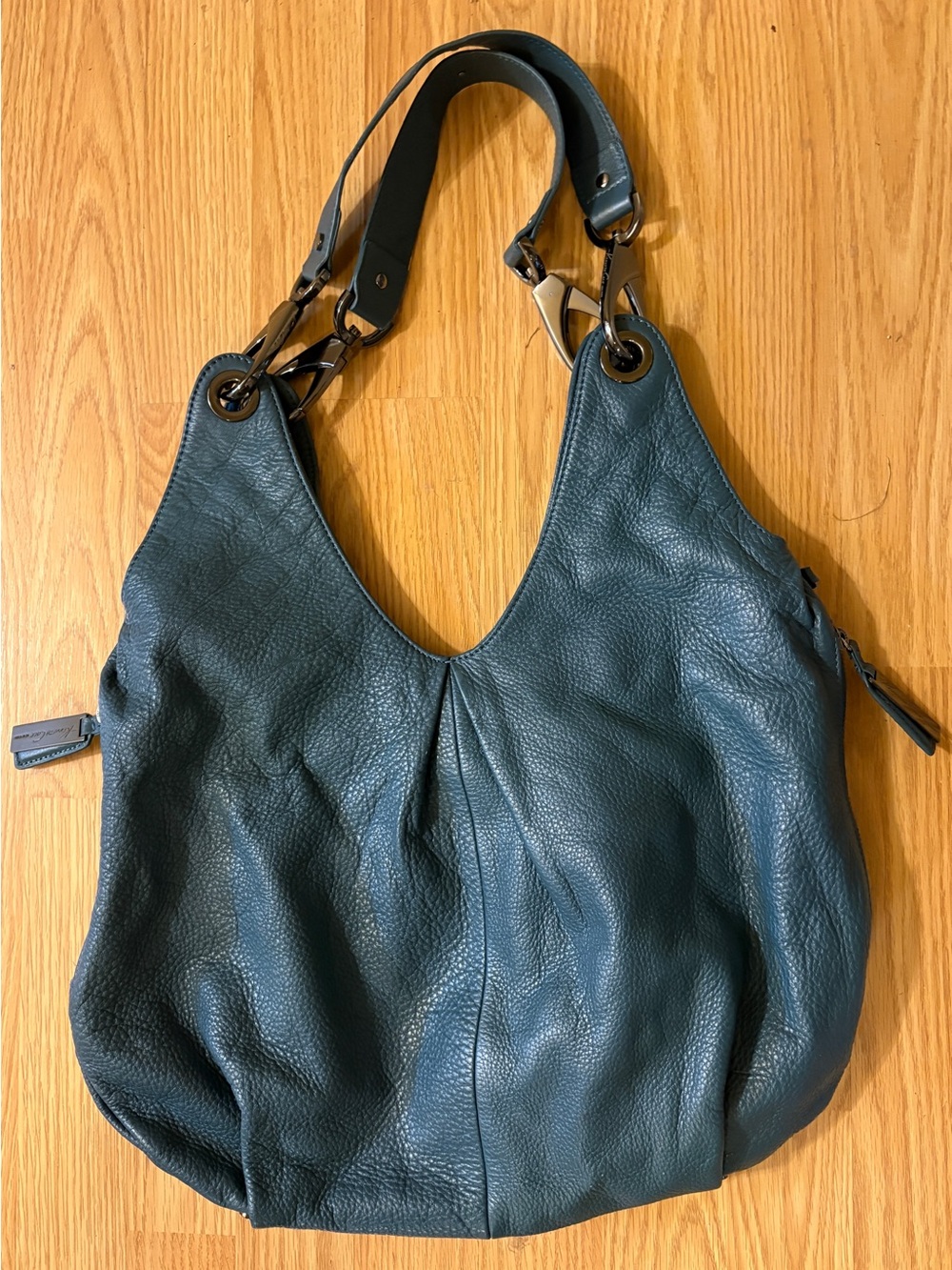 Kenneth Cole Teal Green Pebbled Leather Hobo/Shoulder/Tote bag